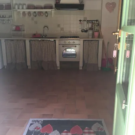 Al Castagno דירה *